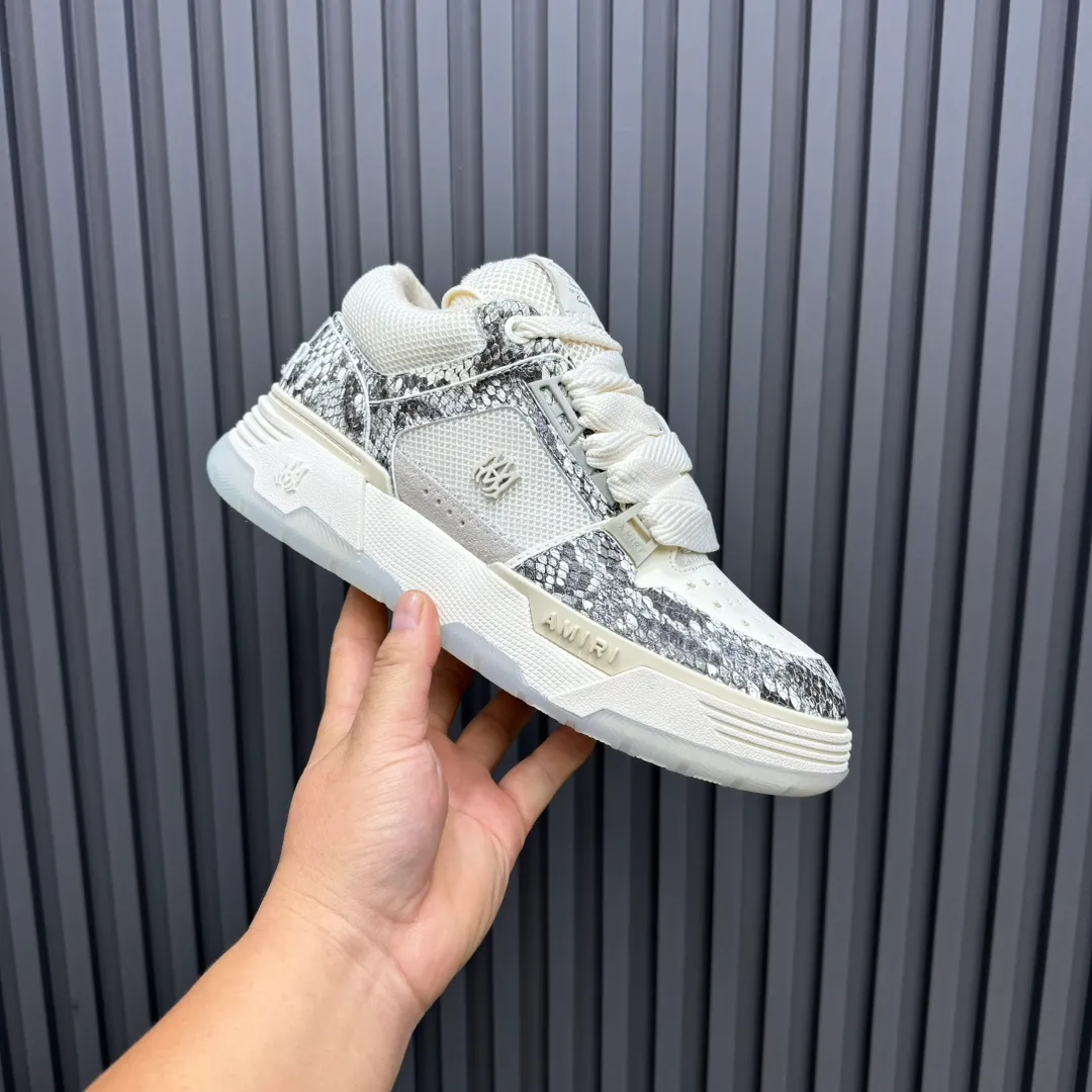 Men's shoes 💰660💰 AMIRI AMIRI trendy brand hot sale 🔥 Available all year round, couples 💑 Official website synchronization Imported fabrics 1⃣️ vs 1⃣️ replica, original factory special original sole, 35-45 (45. non-refundable)